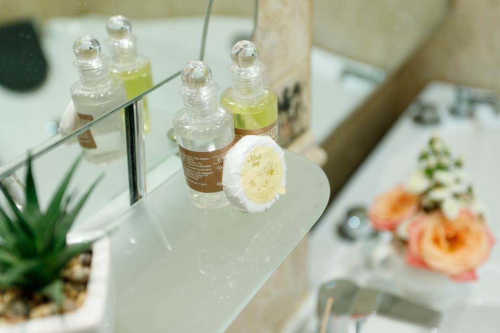 Studio De Luxe With Jacuzzi ซูมี ภายนอก รูปภาพ